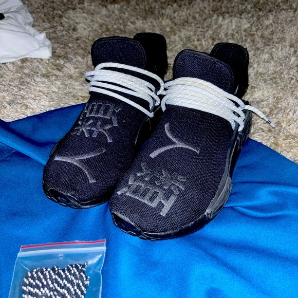 Adidas NMD Human Race Pharrell Black size 7.5 Men’s - Picture 1 of 6